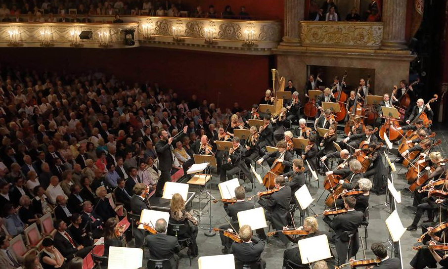  Around the Music Bildidee 