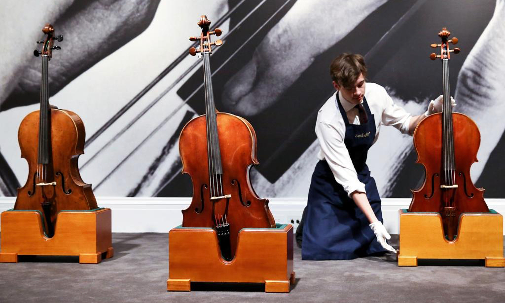 ロンドン発 〓 ロストロポーヴィチ夫妻の遺品にオークションで高値 | 月刊音楽祭