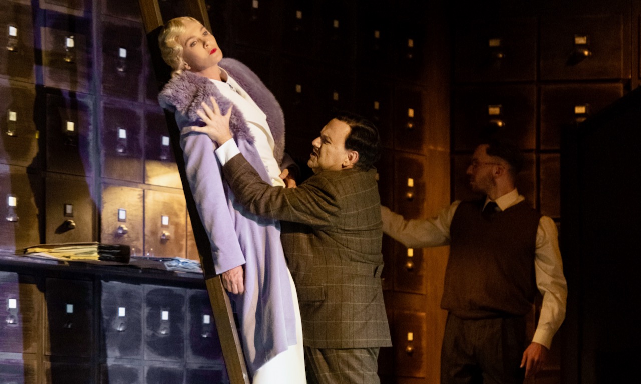 新作オペラFLASH 2021/2022［ベルリン州立オペラ］マクロプロス事件