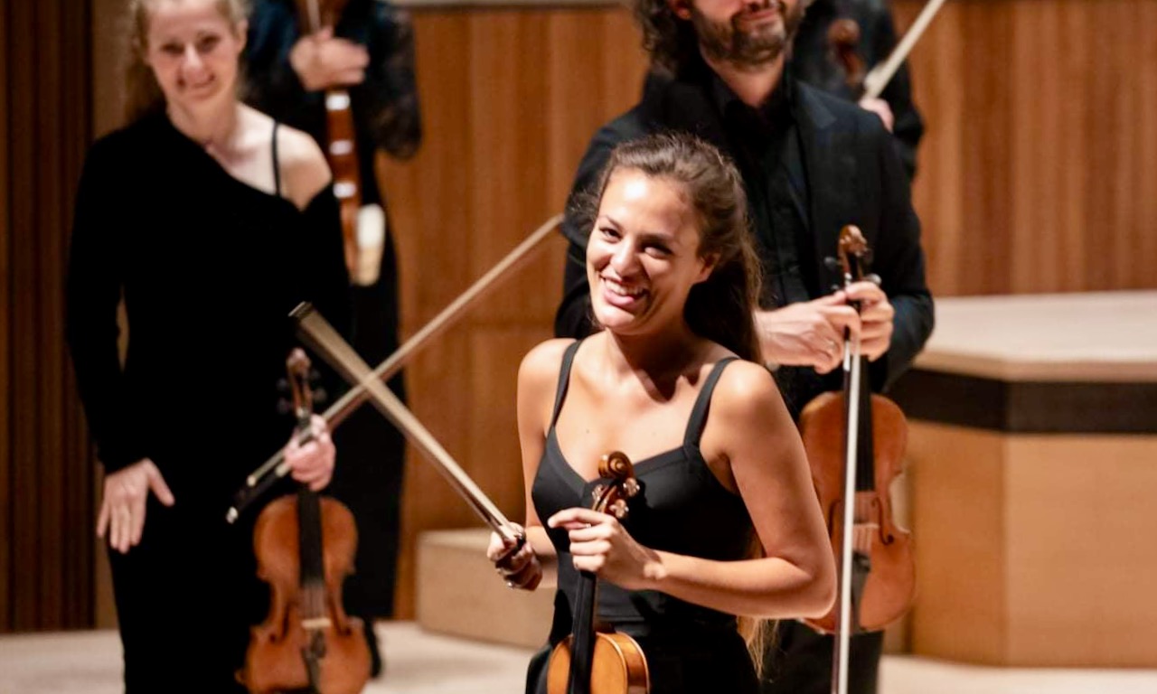 マトリョーシカ 作家 ニコラエヴァ「楽器演奏」 マトリョーシカ 作家 ニコラエヴァ「楽器演奏」